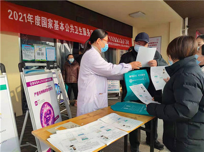 岱廟街道社區(qū)衛(wèi)生服務(wù)中心開展“年終健康大盤點(diǎn)”健康咨詢服務(wù)，筑牢居民健康防線